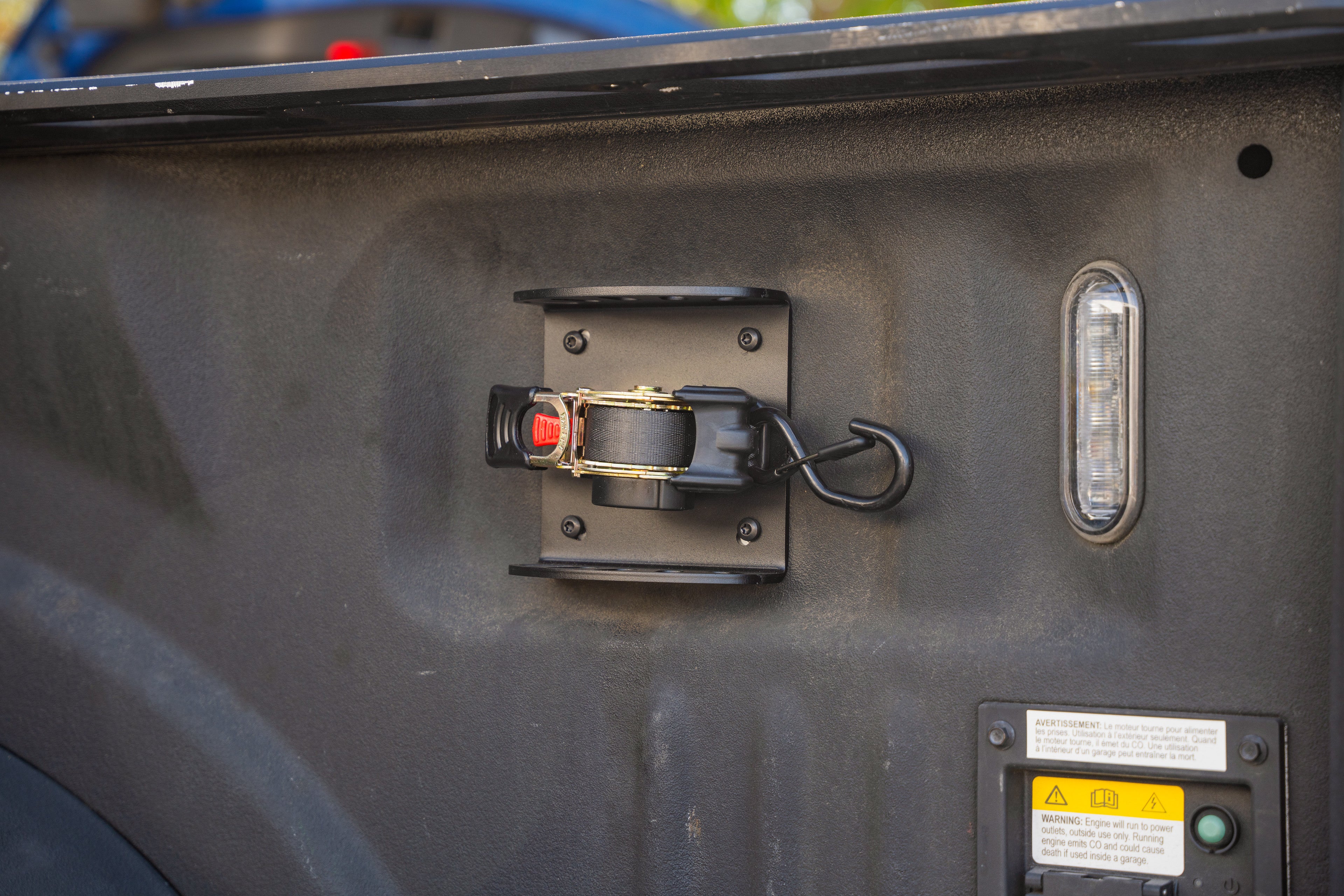 BoxLink Retractable Strap Mount – Pair (Ford F-150 & Super Duty)