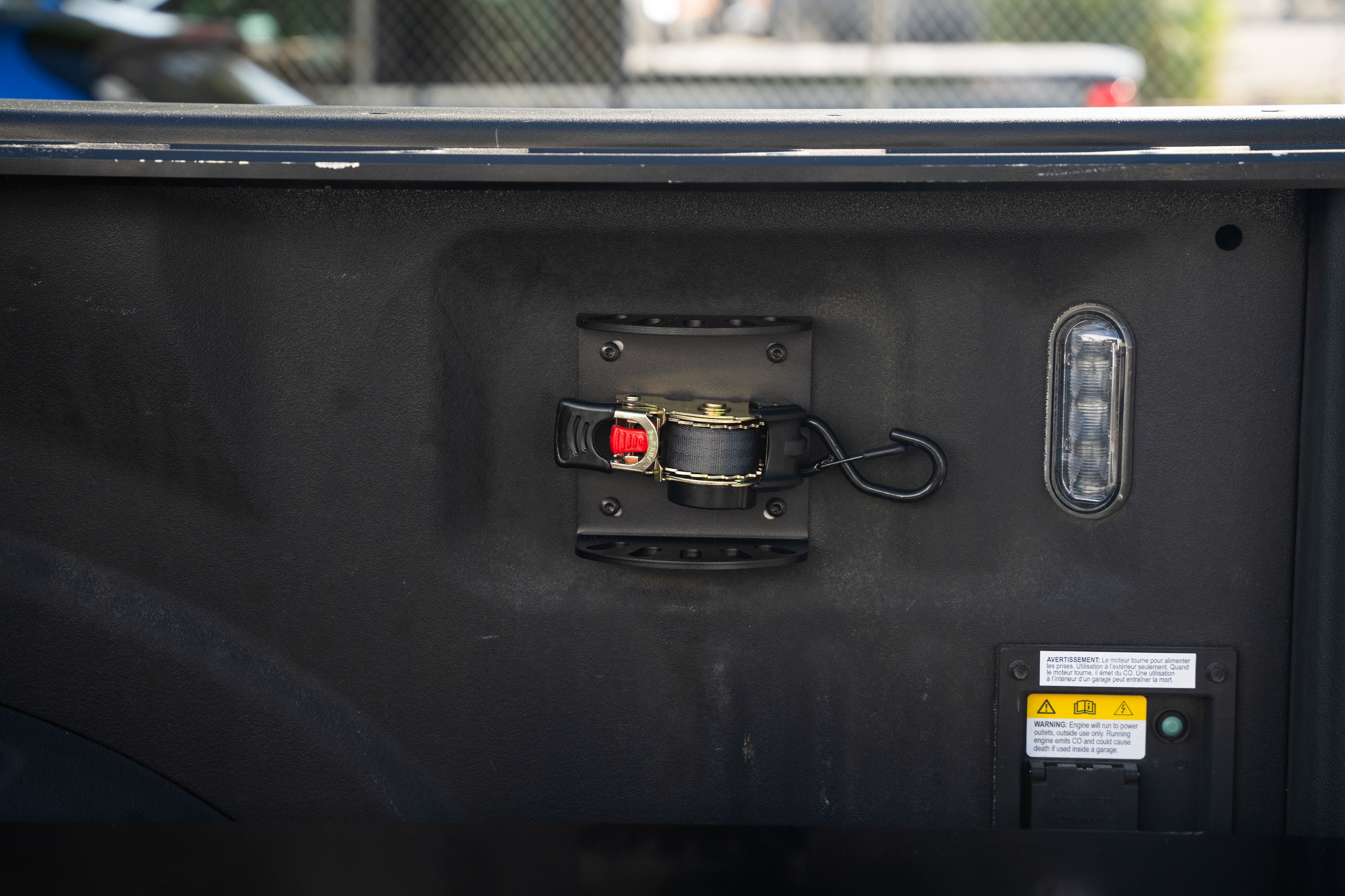 BoxLink Retractable Strap Mount – Pair (Ford F-150 & Super Duty)